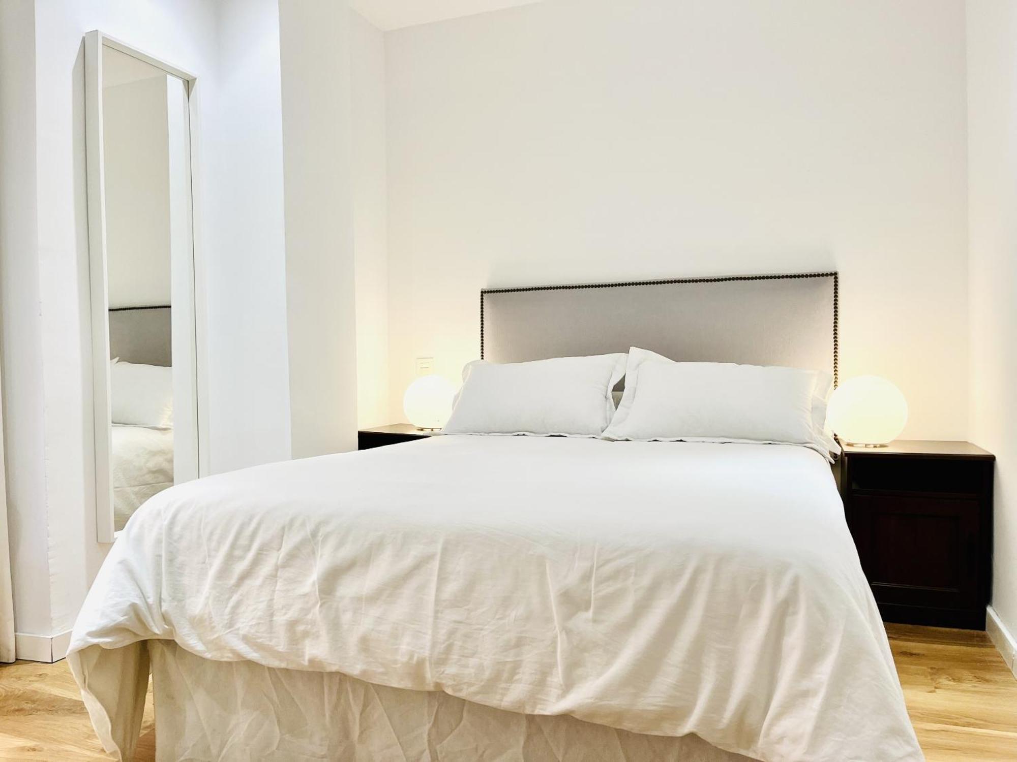 Dplace To Be - Exclusive Apartments In Historic Center Madryt Pokój zdjęcie