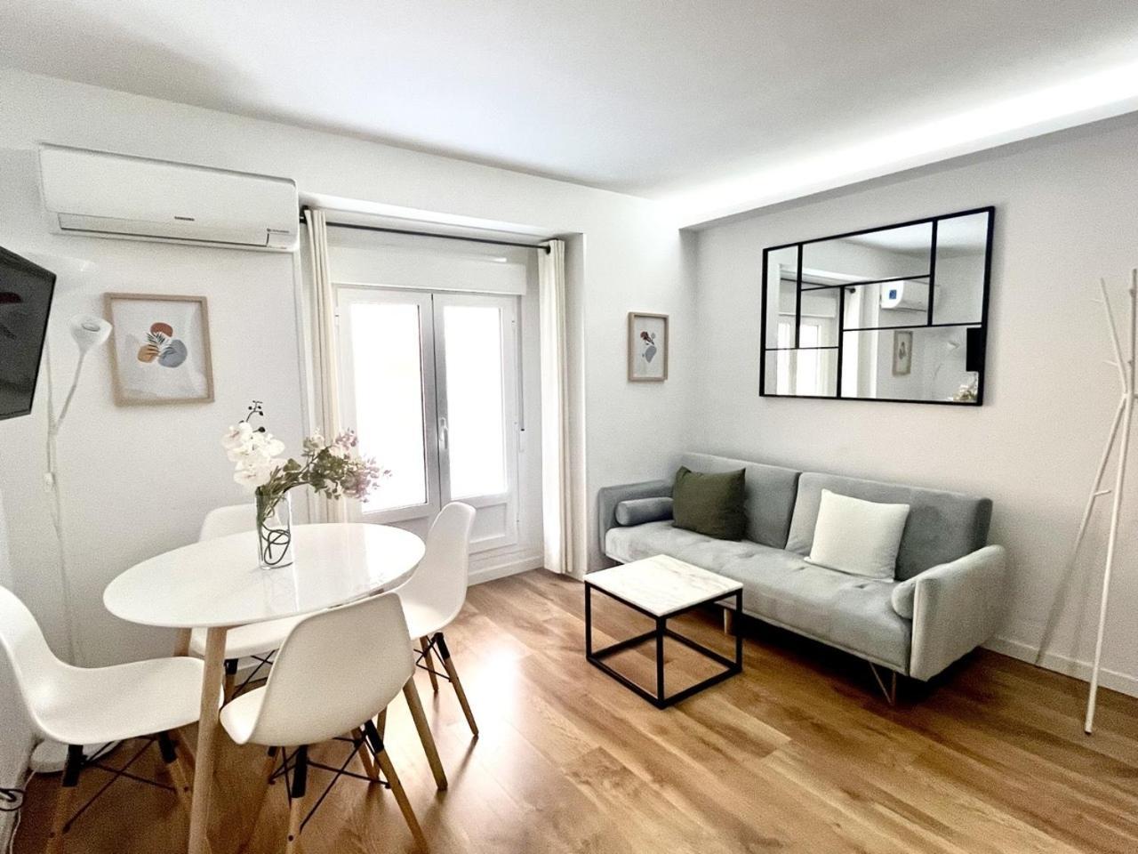 Dplace To Be - Exclusive Apartments In Historic Center Madryt Pokój zdjęcie